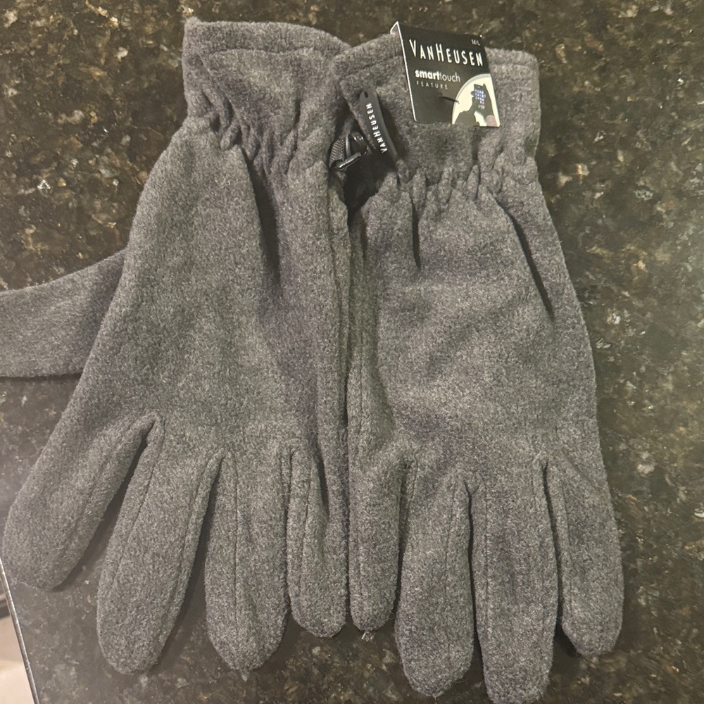 Van Heusen Charcoal Touchscreen Gloves